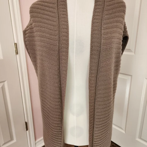 Chico's Taupe Ribbed Cardigan Size 2 - Picture 1 of 4